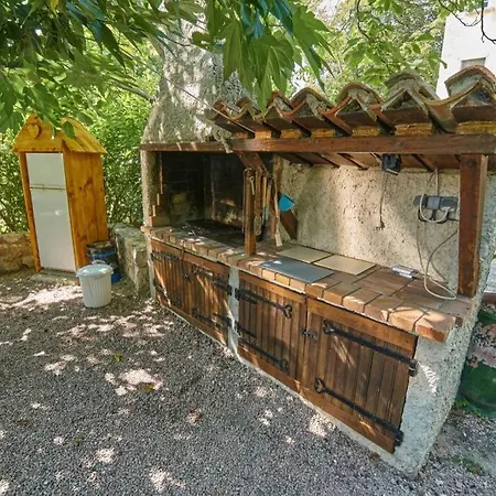 Au Calme Jardin Et Piscine Couverte En Hiver *